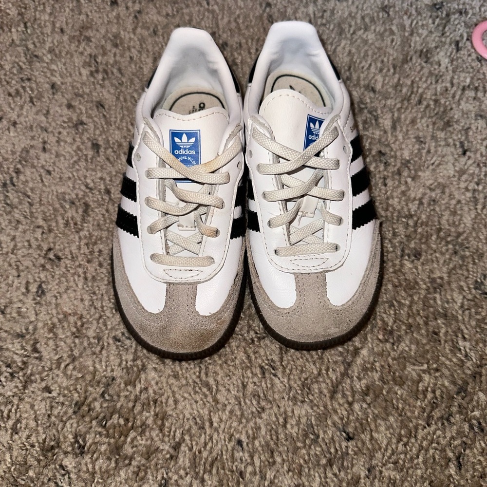 Toddler adidas sambas